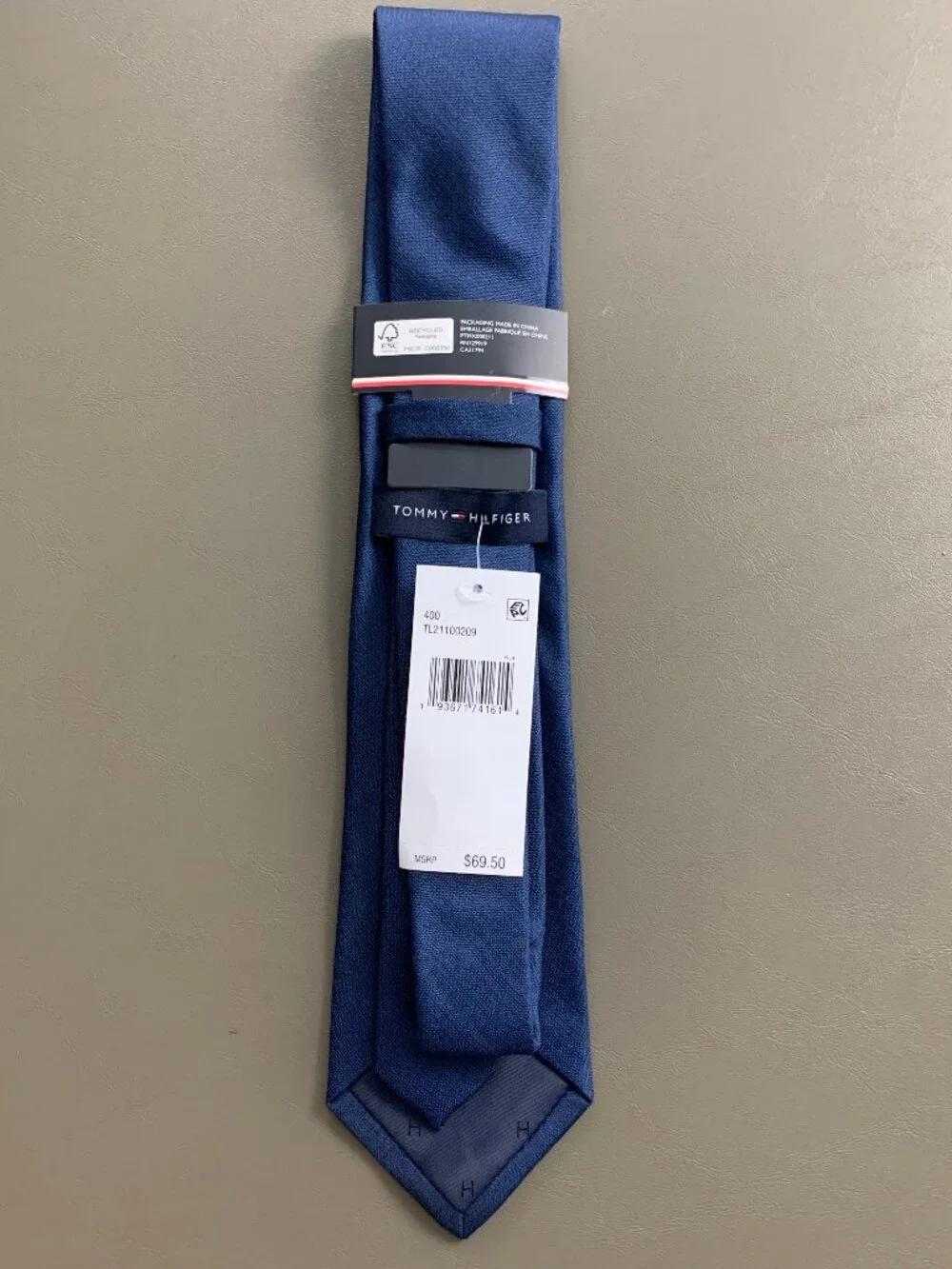 Tommy Hilfiger Men's 3'' Polyester Blend Neck Tie, Navy Blue Amador Solid